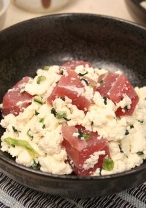 マグロの青菜豆腐和え-レシピのメイン写真