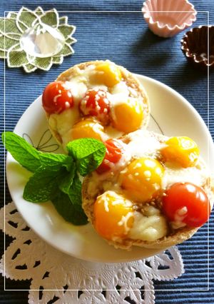 栗ジャムとミニトマトの胡麻チーズトースト-レシピのメイン写真