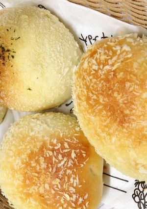 アレルギーでもおいしく!焼きカレーパン-レシピのメイン写真