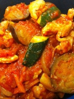 手羽元とズッキーニのトマト煮-レシピのメイン写真