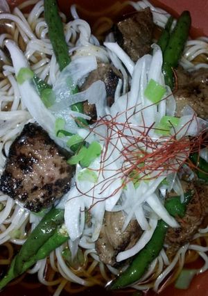 青唐辛子とサイコロステーキ蕎麦-レシピのメイン写真