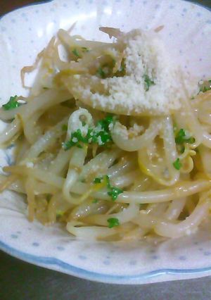 洋風にも合う★もやしのバター醤油和え-レシピのメイン写真