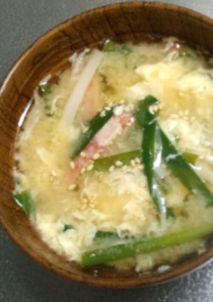 うまいよ!にらとふんわり卵のお味噌汁♬-レシピのメイン写真