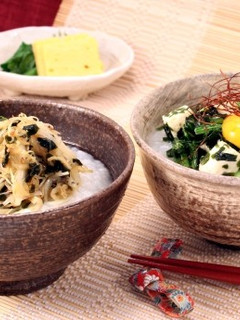 ねぎたっぷりわかめ粥&具沢山五色粥-レシピのメイン写真