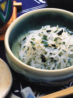 しらたきとわかめの煎り煮-レシピのメイン写真