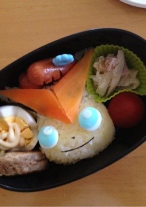 *ポケモンキャラ弁*〜ビクティニ〜-レシピのメイン写真