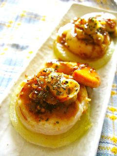 帆立と新玉ねぎのステーキ〜赤ワインソース-レシピのメイン写真