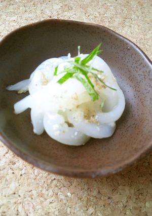 冷酒に合う！イカ刺しの塩麹和え-レシピのメイン写真