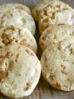 ホワイトチョコとナッツのさくさくクッキー-レシピのメイン写真