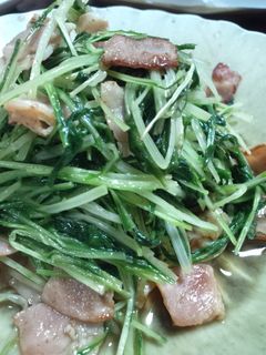 水菜とベーコンの炒めもの-レシピのメイン写真