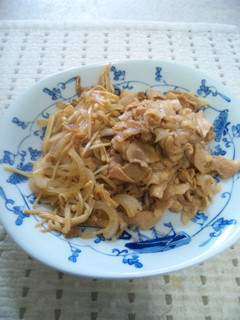 ◆豚肉のすき煮風◆調味料二つ!-レシピのメイン写真