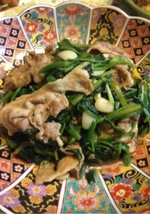 ほうれん草とぶた肉のニンニク炒め-レシピのメイン写真