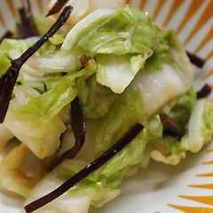 รูปของ 白菜の浅漬け☆塩昆布和え