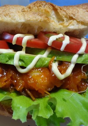 エビチリ・バーガー-レシピのメイン写真