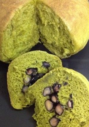炊飯器で☆黒豆抹茶パン☆-レシピのメイン写真