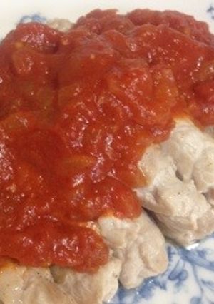 豚肉ロールのトマトソースがけ。-レシピのメイン写真