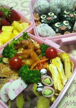 2012年 親子遠足ペンギン弁当☆-レシピのメイン写真