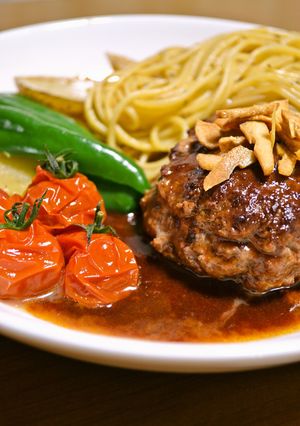 肉汁たっぷり。洋食屋さんのハンバーグ。-レシピのメイン写真