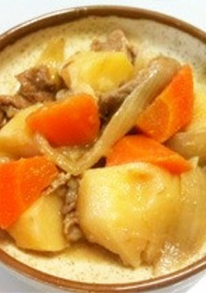 春！新じゃがと新玉ねぎの肉じゃが☆-レシピのメイン写真