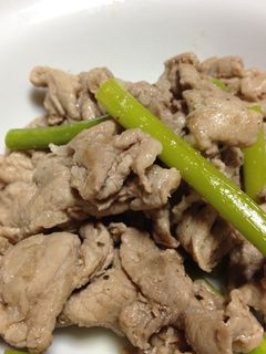 豚肉とにんにくの芽炒め-レシピのメイン写真
