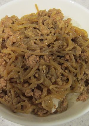挽き肉としらたきでごはんがすすむ！-レシピのメイン写真