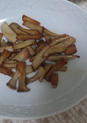 エリンギのオリーブオイル炒め-レシピのメイン写真