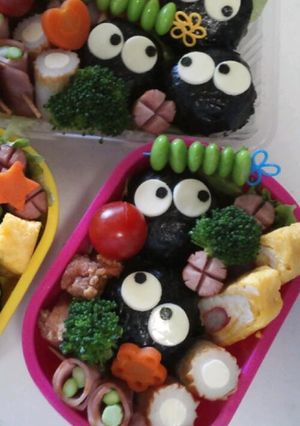 親子遠足　キャラ弁　真っ黒くろすけ-レシピのメイン写真