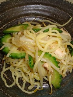 ゴーヤともやしの塩焼きそば-レシピのメイン写真