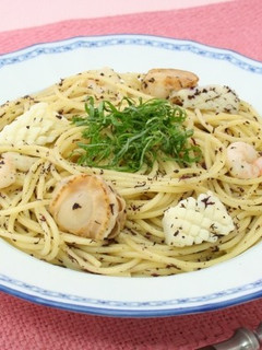 シーフードと赤しそのスパゲッティー-レシピのメイン写真