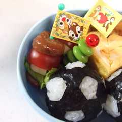 รูปของ お弁当「ミートボールでハンバーガー♪」