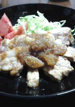 りんごソースが決め手！甘旨豚テキ-レシピのメイン写真