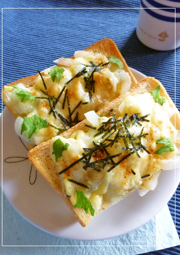 柔らか甘ぁい♡加熱した新玉葱の和トースト-レシピのメイン写真