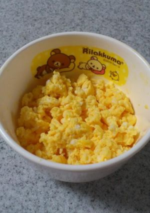 離乳食♡レンジで簡単炒り卵-レシピのメイン写真