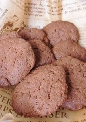 丸めて押すだけ、チーズ入りチョコクッキー-レシピのメイン写真
