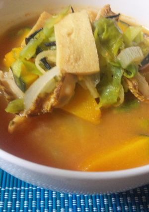 お味噌汁をリメイク!チゲ風あったかスープ-レシピのメイン写真