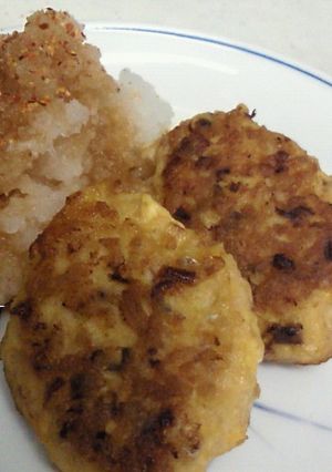 魚が苦手でも食べちゃうよ！鯵の鶏バーグ-レシピのメイン写真