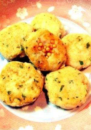 お弁当にも♪里芋の明太チーズおやき-レシピのメイン写真