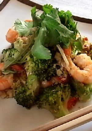海老とブロッコリーのレモングラス香味炒め-レシピのメイン写真