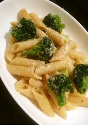 ブロッコリーとアンチョビのペンネ-レシピのメイン写真