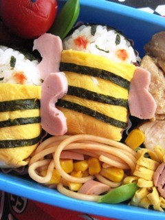 ミツバチのお弁当(キャラ弁)-レシピのメイン写真