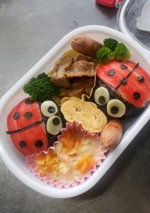 キャラ弁 てんとう虫弁当-レシピのメイン写真