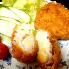 รูปของ ポテトとチーズの肉巻きフライ