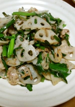 豚バラとレンコンのにんにく塩こしょう炒め-レシピのメイン写真