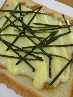 納豆×チーズde朝ごはんトースト-レシピのメイン写真