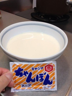 粉末ちゃんぽんスープが豚骨風に☆-レシピのメイン写真