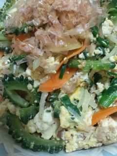 簡単!野菜たっぷりゴーヤチャンプル-レシピのメイン写真