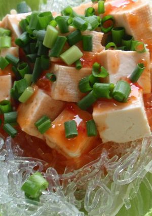 プチ！プチ！海藻麺でマーボー豆腐風サラダ-レシピのメイン写真