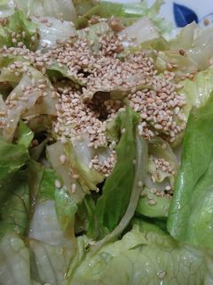 レタスの胡麻ゴマ和え-レシピのメイン写真
