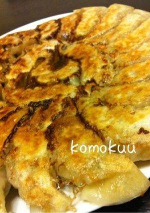 キノコ入りジューシー焼き餃子。-レシピのメイン写真