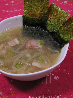 もやしとねぎと味のり入り中華スープ♪-レシピのメイン写真